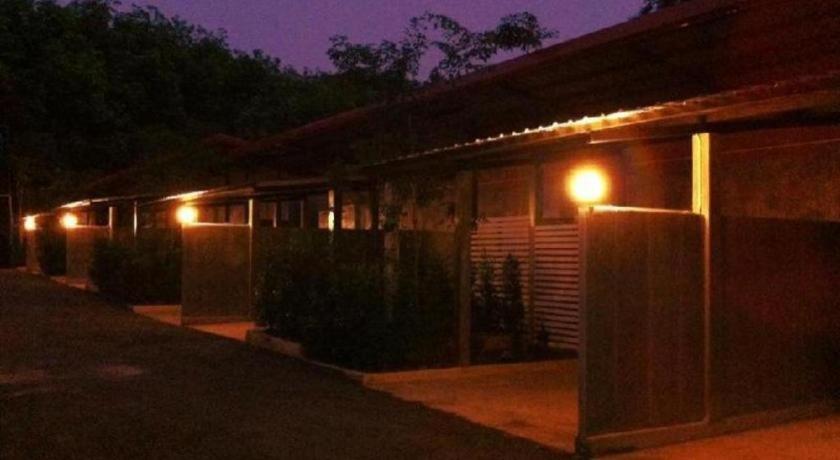 Secret Garden Trang Resort Екстериор снимка